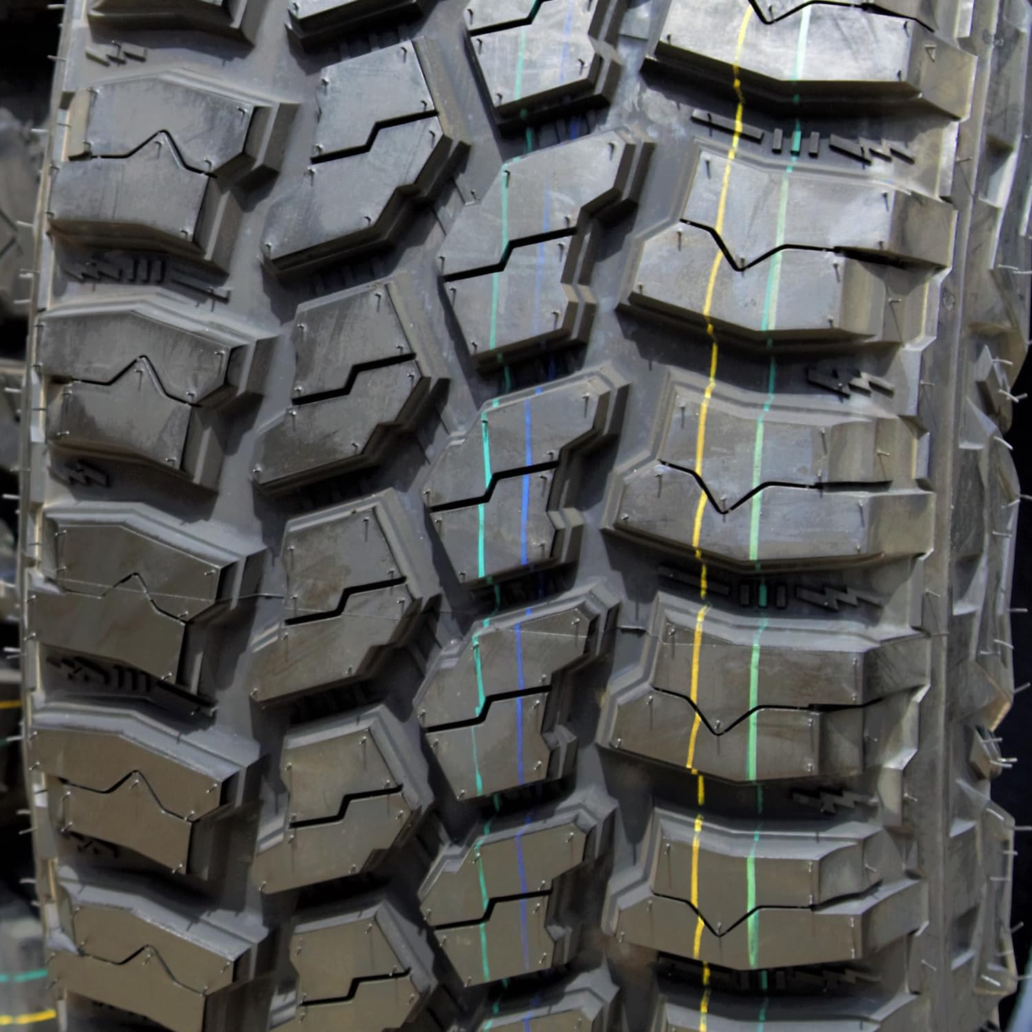 Amazon.co.jp: Thunderer TRAC GRIP M/T タイヤ 245/75R16 BSW LRE